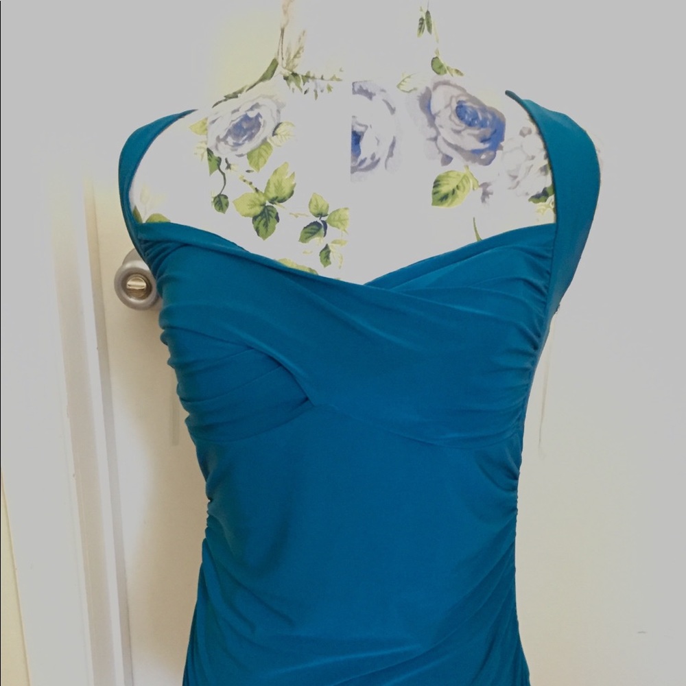 Pin up style top